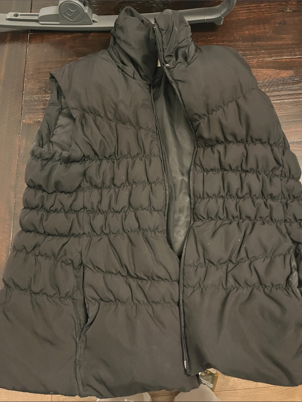 Michael Kors Black Quilted Vest with Beige Logo Tag